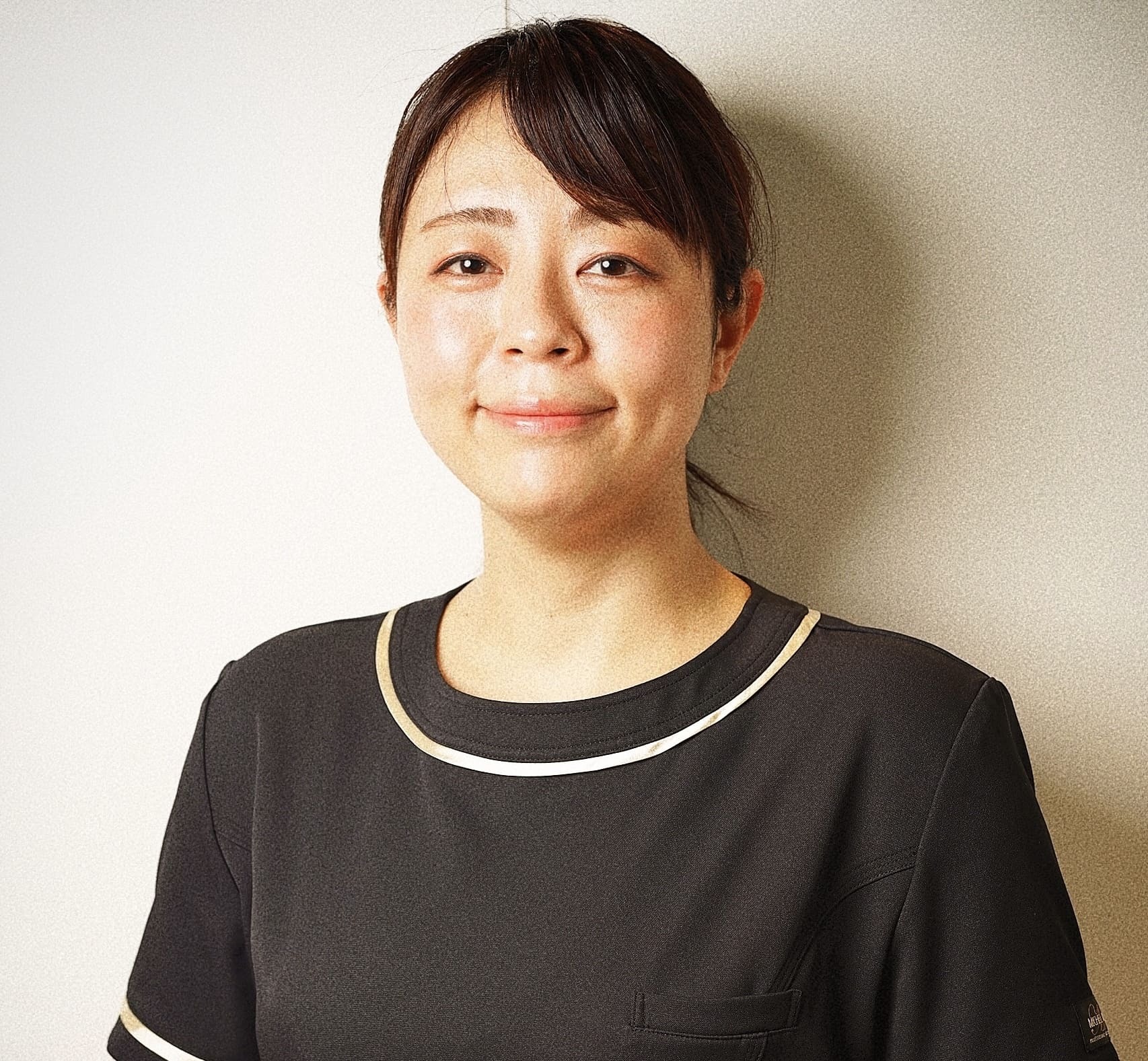 山本 奈々